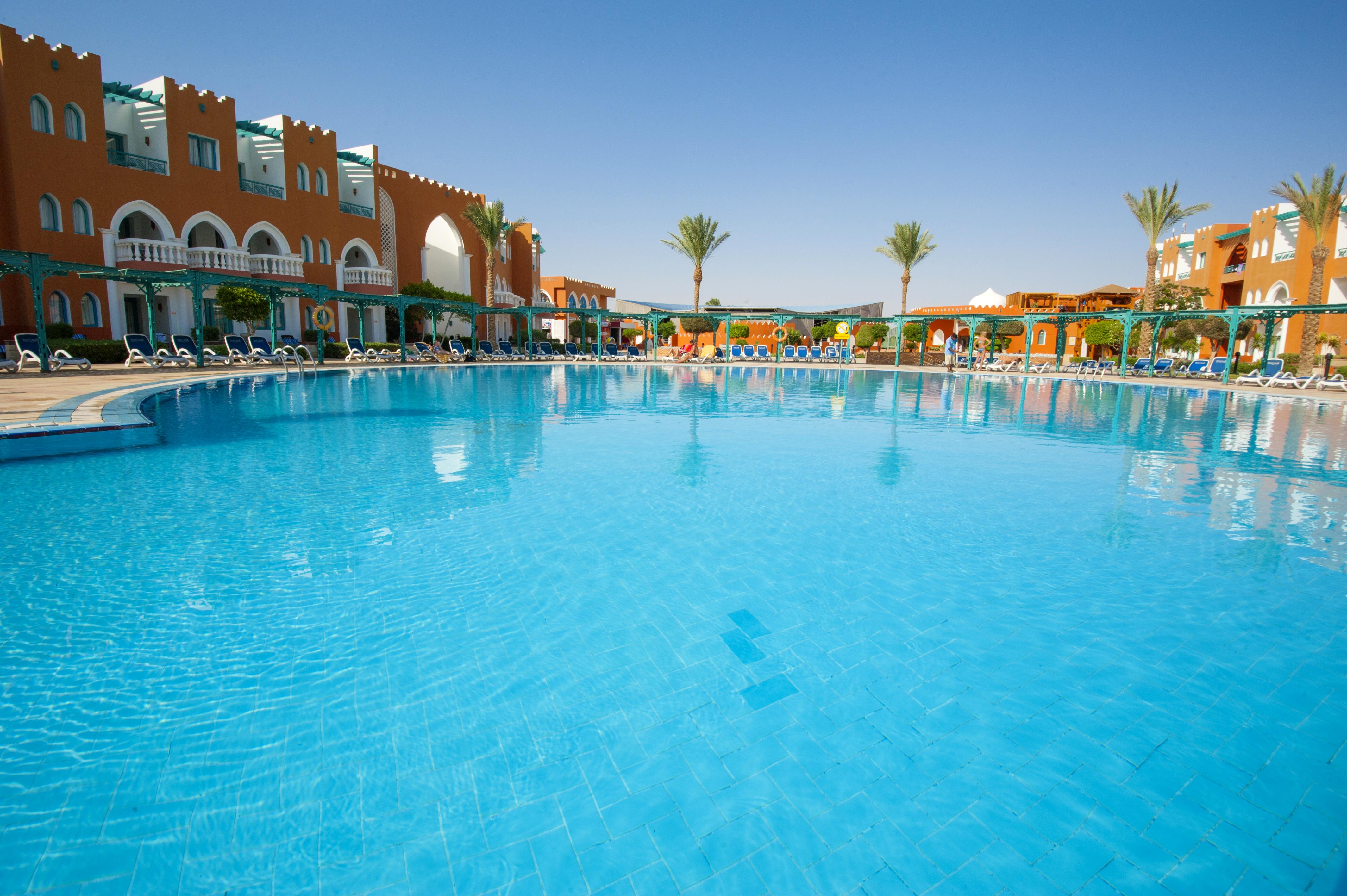 Sunrise Garden Beach Resort Hurghada Exterior foto